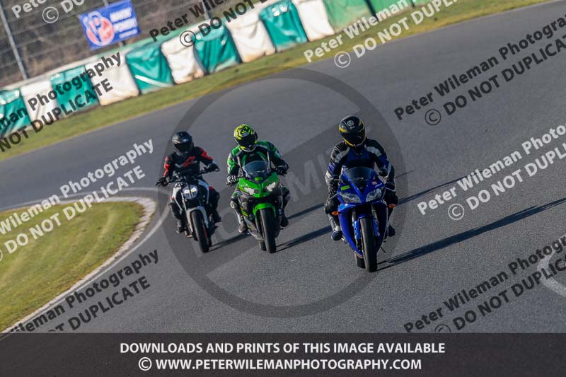 PJM Wedding Photography;enduro digital images;event digital images;eventdigitalimages;mallory park;mallory park photographs;mallory park trackday;mallory park trackday photographs;no limits trackdays;peter wileman photography;racing digital images;trackday digital images;trackday photos